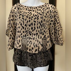 American rag Beautiful cheetah print blouse